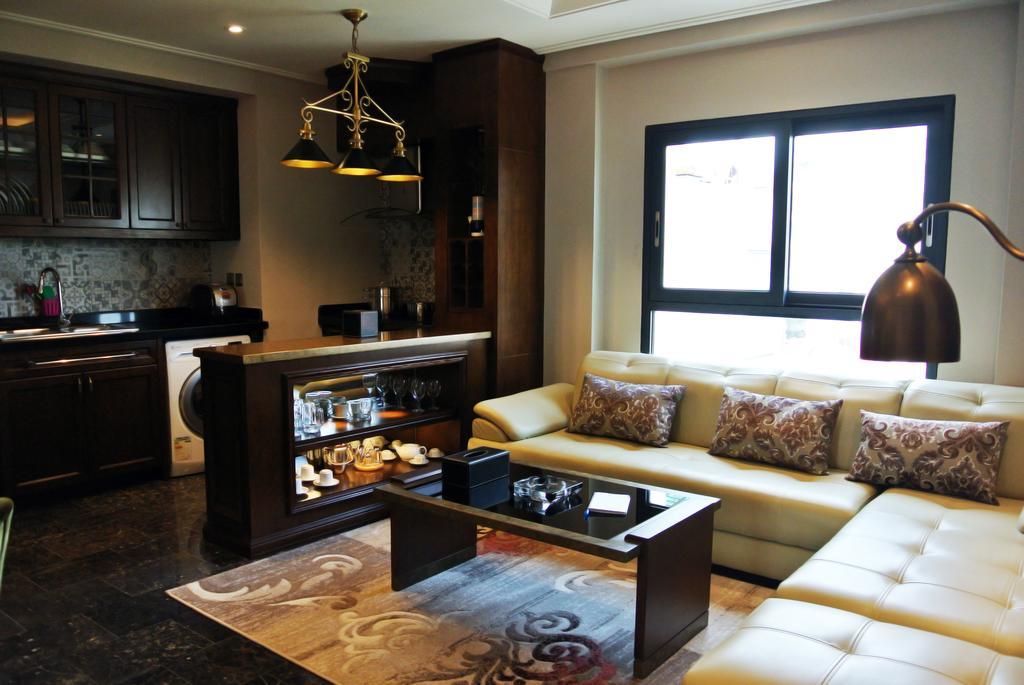Jb Serviced Apartment Hanoi Bagian luar foto