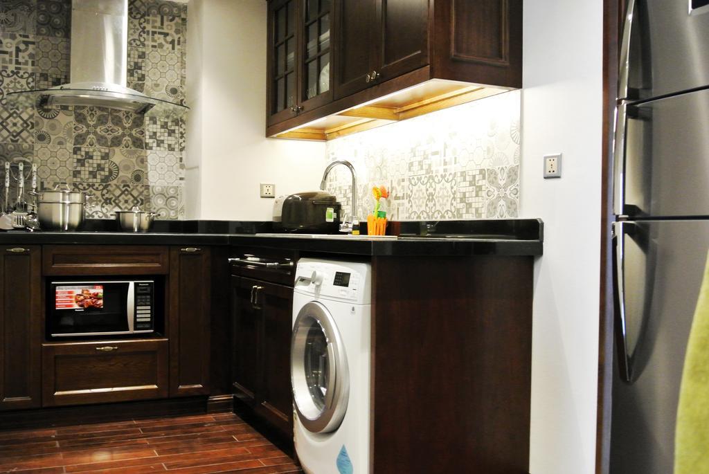 Jb Serviced Apartment Hanoi Bagian luar foto