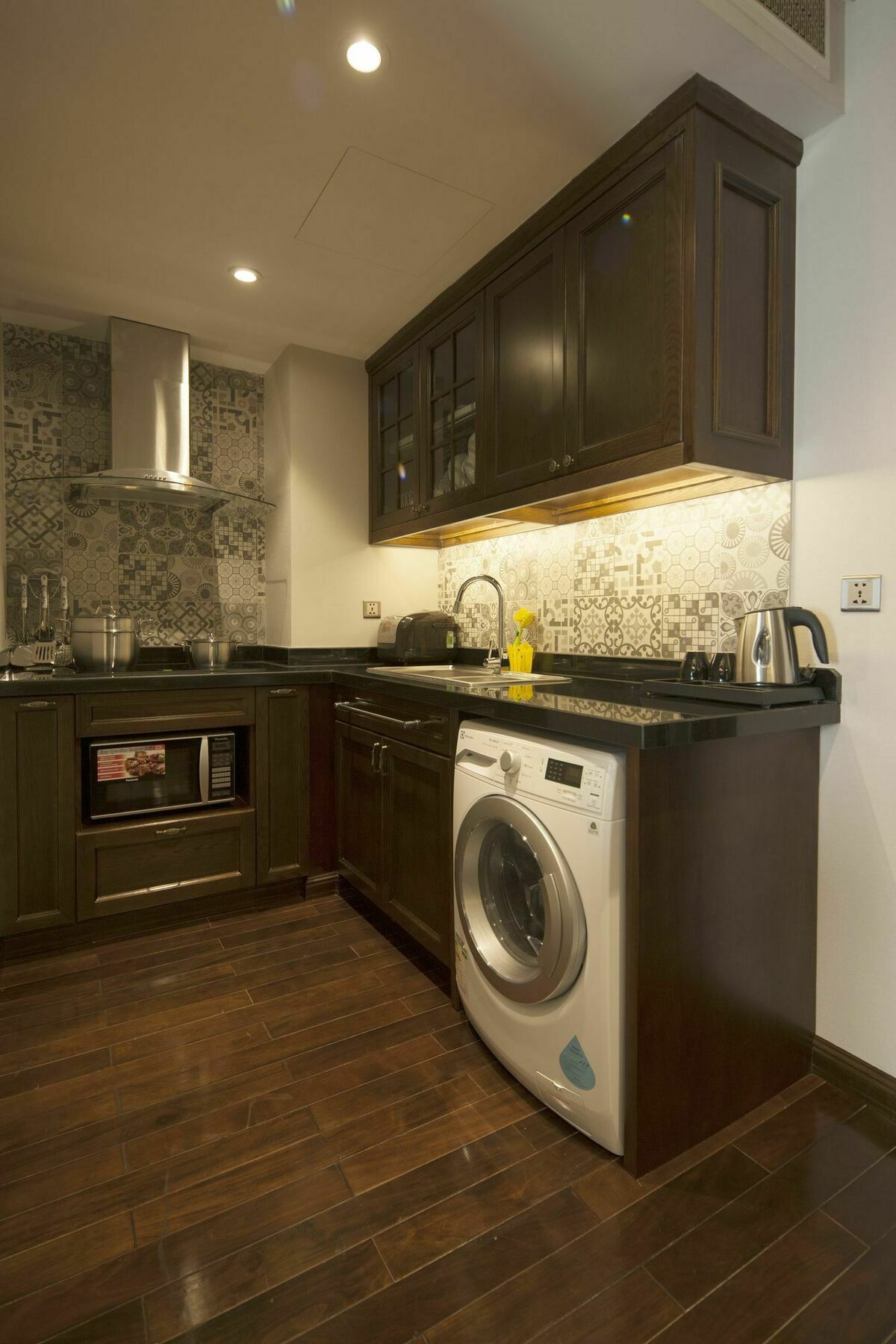 Jb Serviced Apartment Hanoi Bagian luar foto